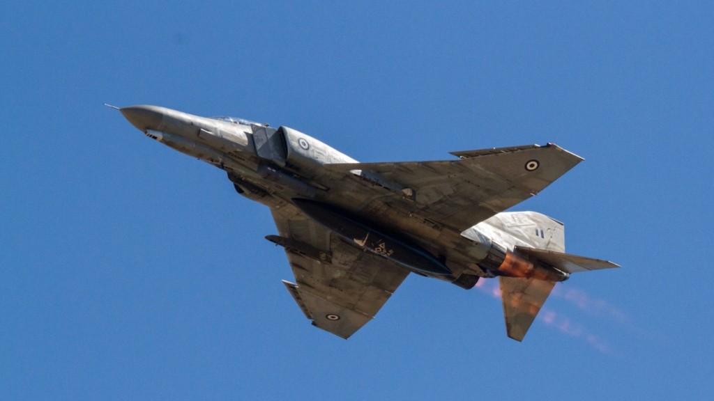 PHANTOM F 4