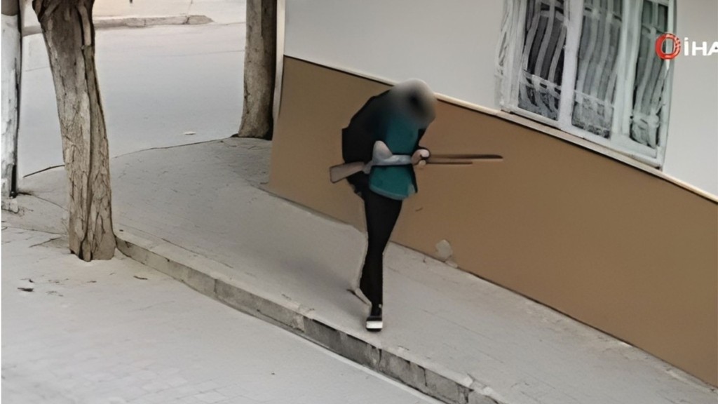 enopli_tourkia_sxoleio_ypoptos