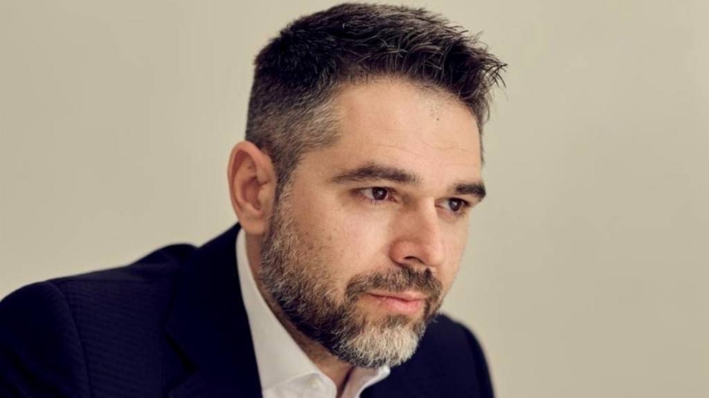giannis sarakiwtis