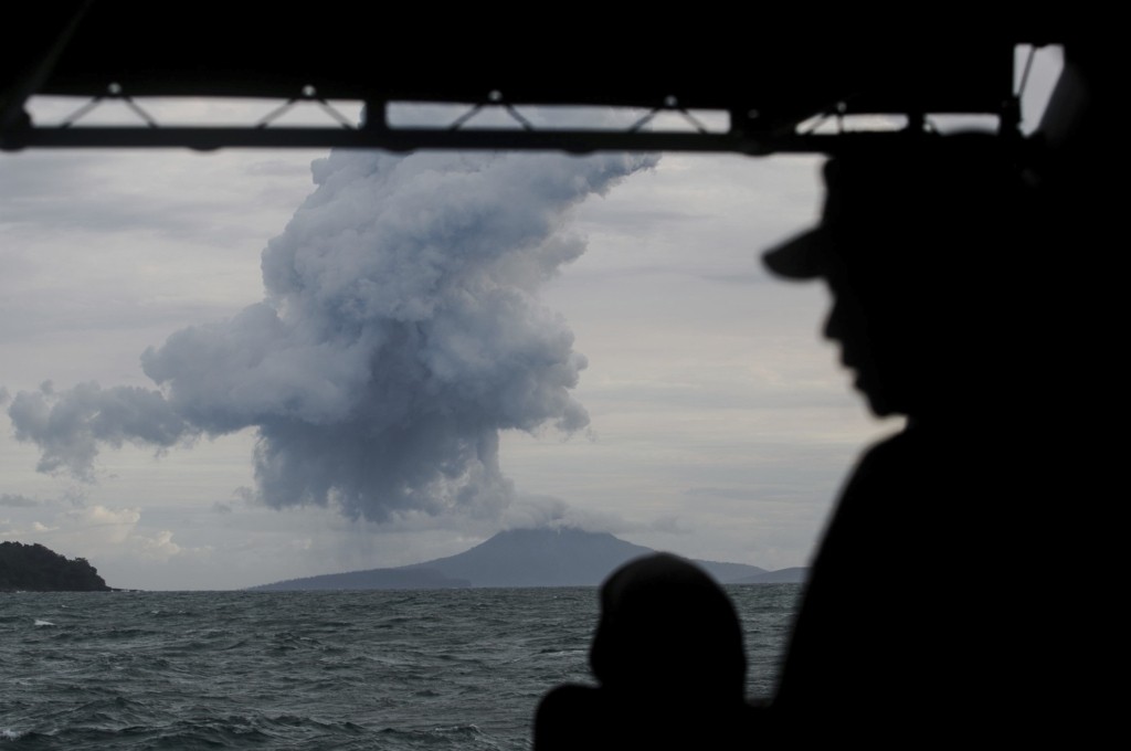 indonisia krakatoa (1)