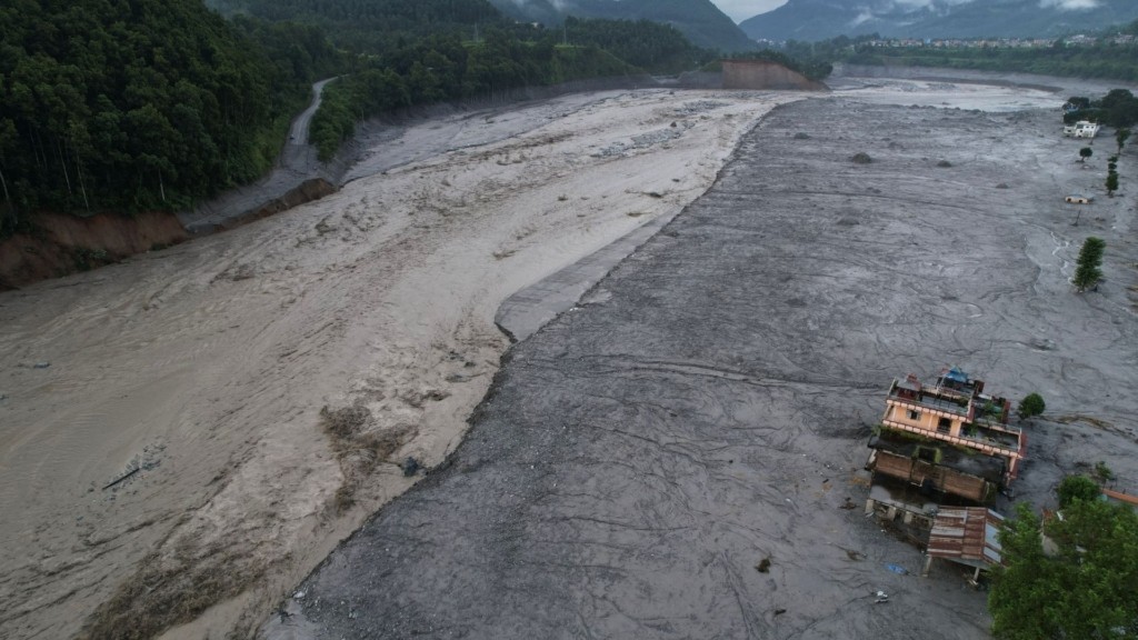 nepal floods 876- new