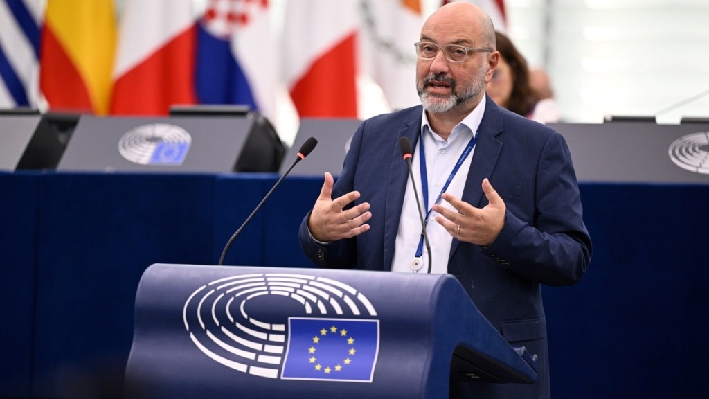 sakis arnaoutoglou olomeleia 2026