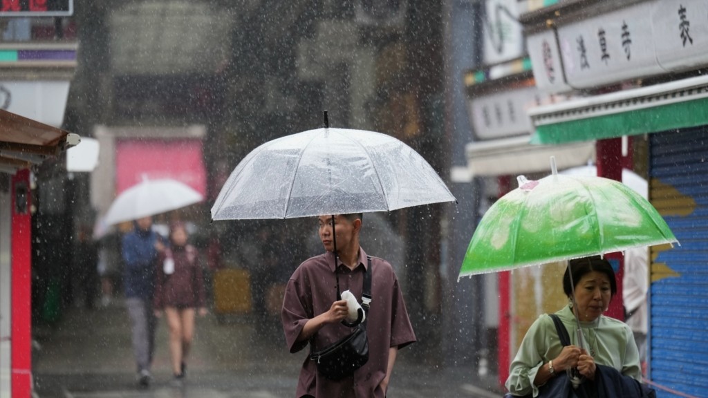 tokyo-rain