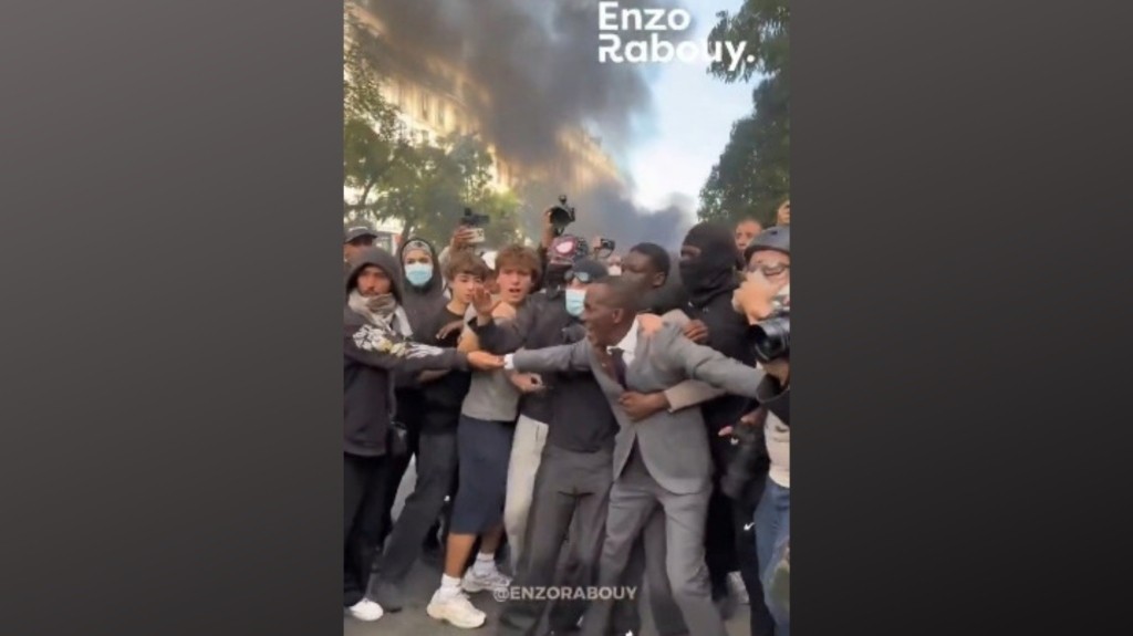 dimarxos saint denis