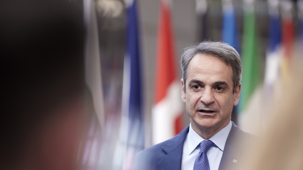 mitsotakis_synodos