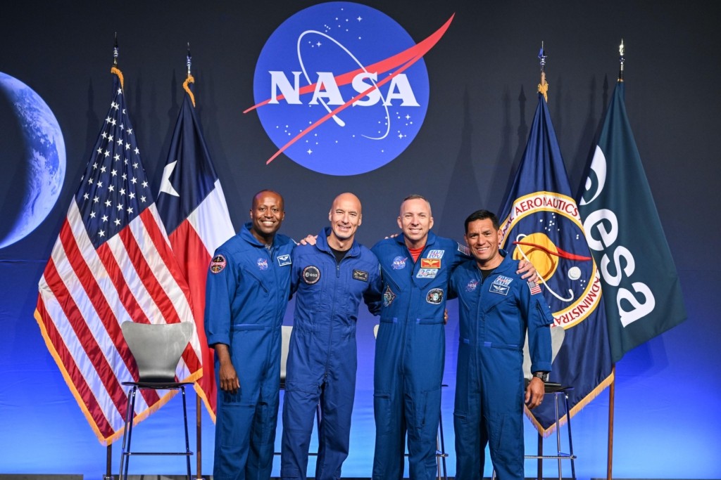 nasa moon 1