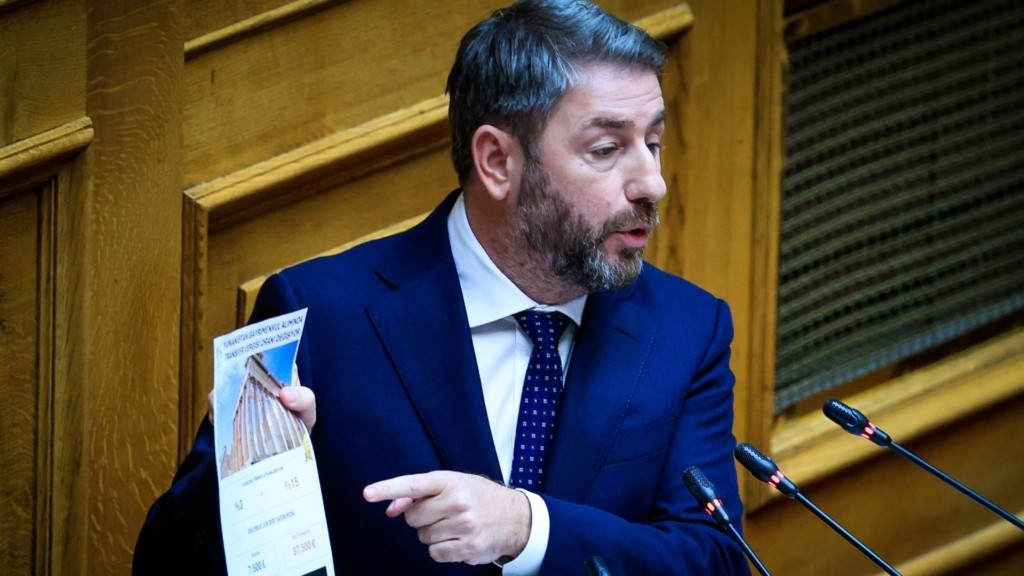 nikos-androulakis