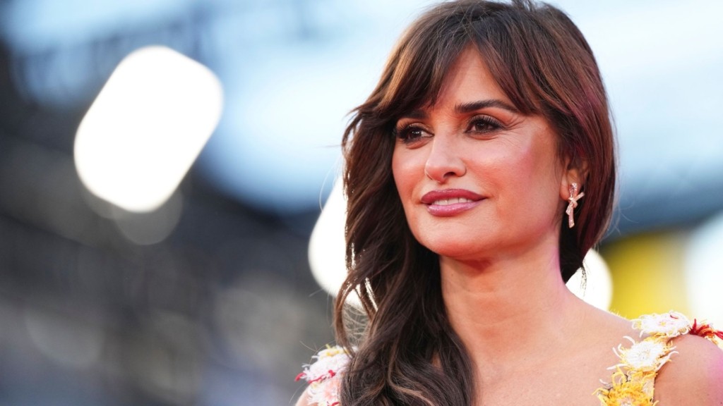 penelope cruz 77- new