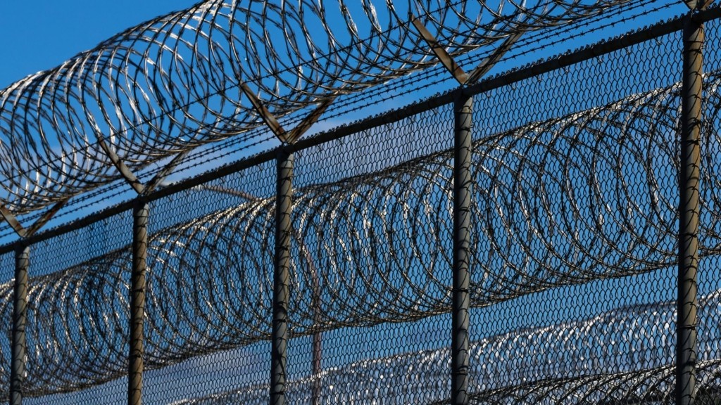prison new
