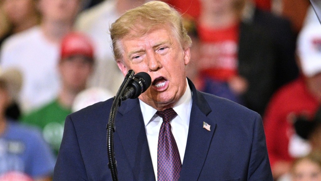 trump291026_ap_file